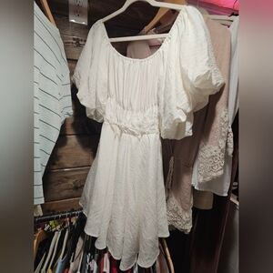 Gorgeous Off White Ruffle Dress With Pouf Sleeve